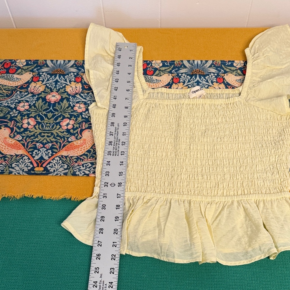 Chic Yellow Ruffle Blouse - Picture 8 of 8